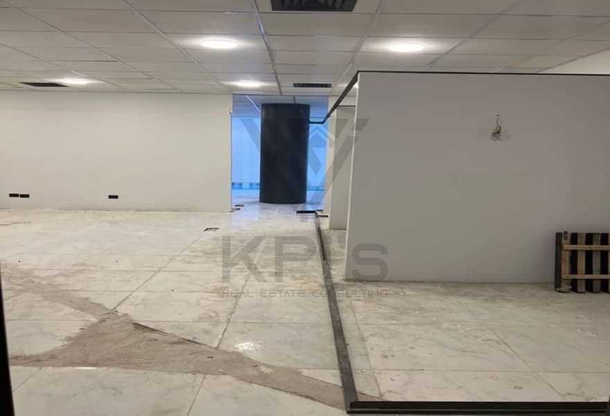 Office 135M for Rent in EDNC Fifth Settlement Fully Finished+ACs on South 90 Direct - Widok 3