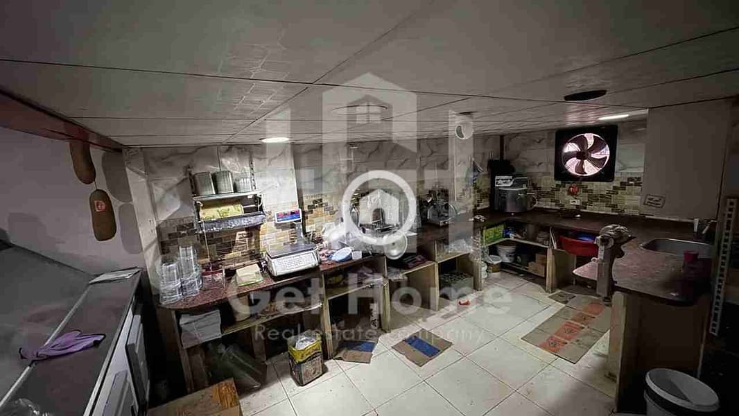 Commercial store of 111 sqm for sale - Mehr