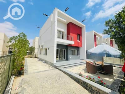 3 Bedroom Villa for Sale in Madinaty, Cairo - ebd32c0f-e209-43cf-89e5-fdfe0d92ea4f. jfif. jpg