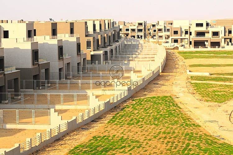 Luxury Twin House for Sale in Palm Hills Katameya 2 (PK2) | Elevator Space & 2 Master Suites - Ansicht 3