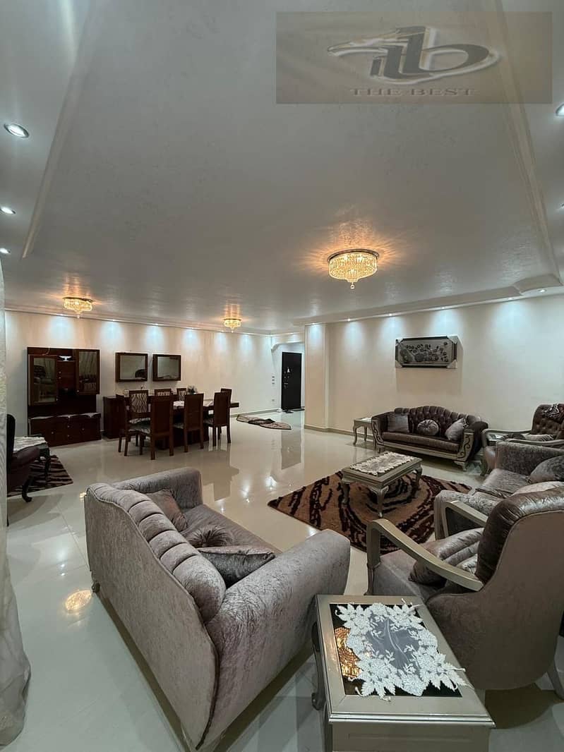 For Sale: Distinctive Apartment in Al Banafseg 12 - Villas Prime location near North 90th Street and Waterway Ultra Super Lux Finishing - Ansicht 2