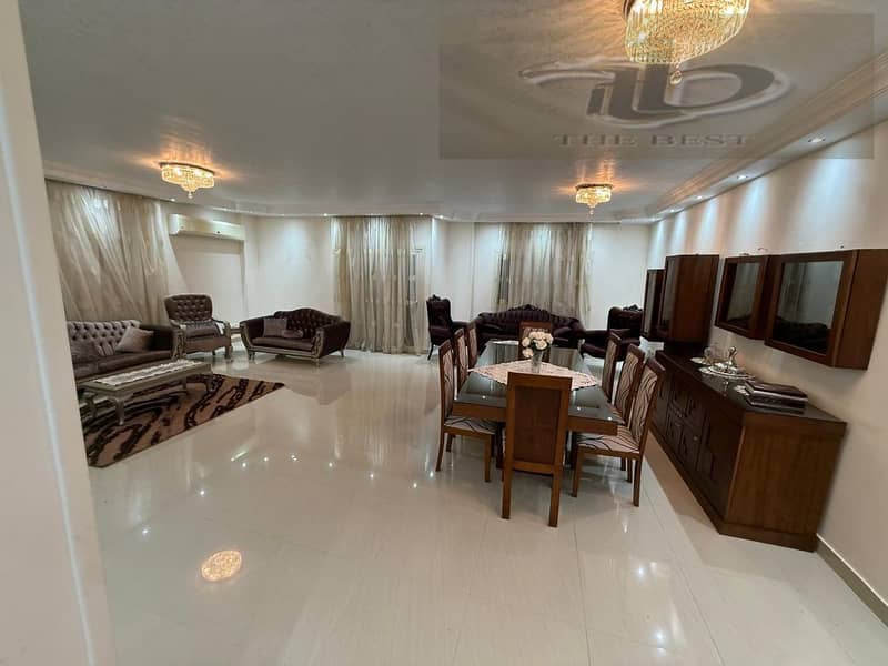 For Sale: Distinctive Apartment in Al Banafseg 12 - Villas Prime location near North 90th Street and Waterway Ultra Super Lux Finishing - Ansicht 4