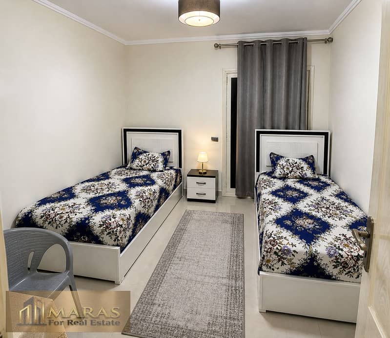 Apartment for Sale in New Maadi Palestine Square 160 sqm 3 Bedrooms 2 Bathrooms 8th Floor Front Facing Elevator 2020 Building - Więcej