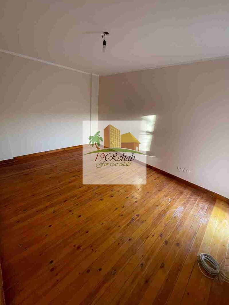 11 1000617735. jpg