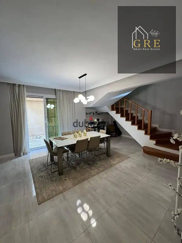 Duplex for sale in Sheikh Zayed, District 16, 260m + 120m garden, basement and ground floor, luxurious finishing, special location near Mazar Mall and Al Bustan Street, at a very special price. – pohled 2