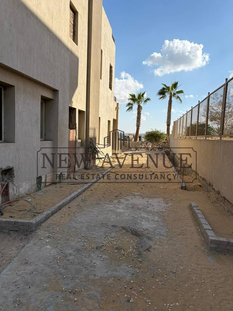 For sale standalone Villa First row golf 1/3 finished in Golf views by palm hills New Cairo - Ansicht 6