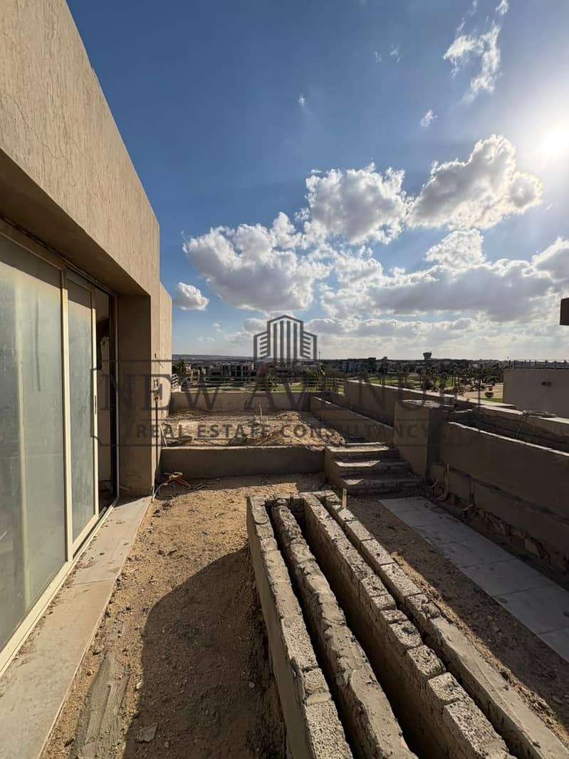 For sale standalone Villa First row golf 1/3 finished in Golf views by palm hills New Cairo - Ansicht 4