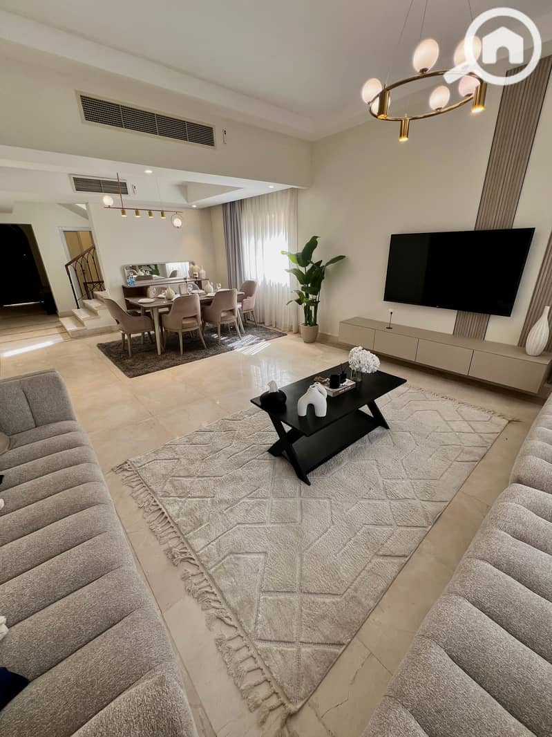 9 FullSizeRender(38). jpg