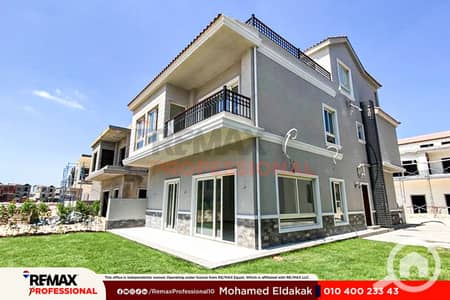 توين هاوس 5 غرف نوم للبيع في سموحة، الإسكندرية - 01. jpg