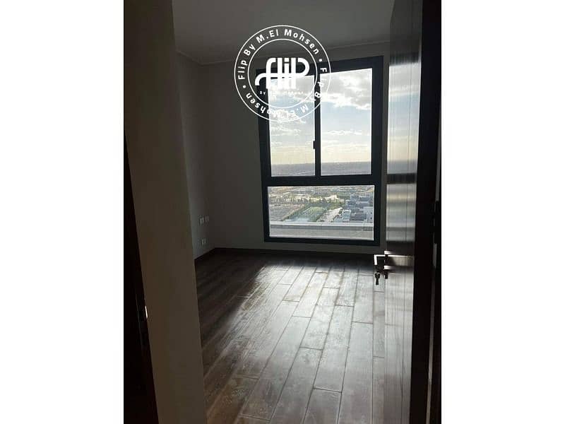 Ground Apartment Semi Finished In Aeon 179M - Bild 5
