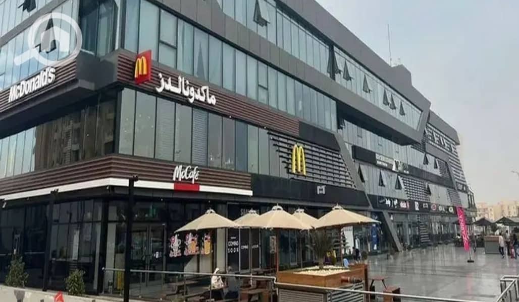 Own a commercial shop in the heart of Sheikh Zayed at a very special price. - Widok 5