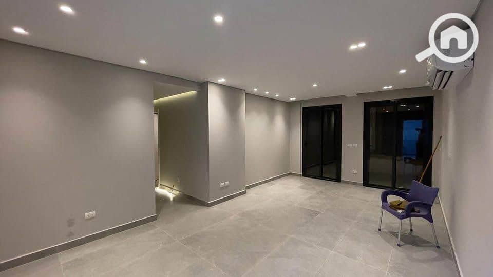 Apartment for sale in Village West Compound in Sheikh Zayed, next to Cairo Gate Emaar. - Ansicht 2