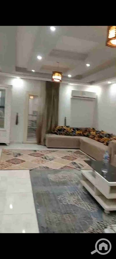 شقة 3 غرف نوم للايجار في حدائق الاهرام، الجيزة - IMG-20260506-WA0022. jpg
