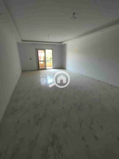 شقة 3 غرف نوم للايجار في الشيخ زايد، الجيزة - IMG-20260505-WA0006. jpg