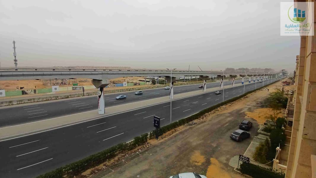Apartment with an area of 220 square meters on the second floor, Beit Al-Watan, District 6, directly on Mohammed Bin Zayed Axis, a distinguished location in front of the monorail metro and City Compound. – pohled 6
