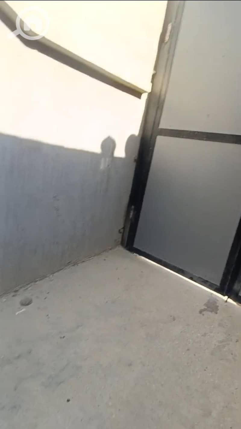 Factory for rent in the Fifth Settlement Industrial Area, in a prime and vibrant location suitable for commercial and service activities. Area: 260 s - Widok 2