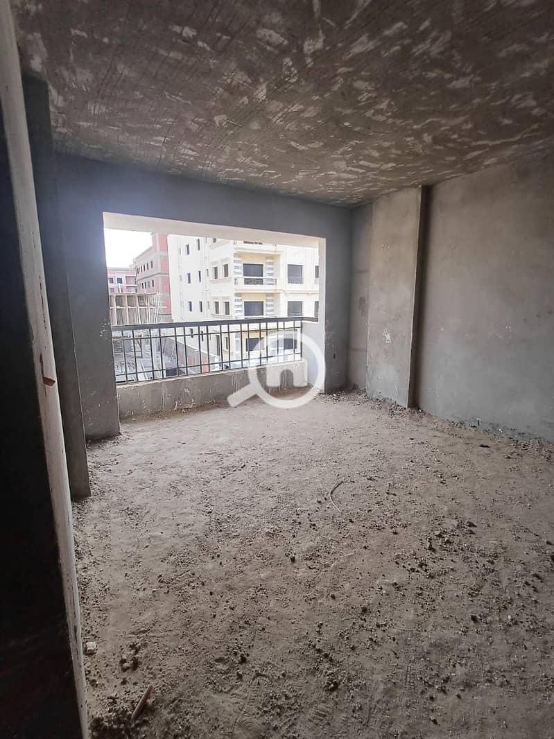 Apartment for sale 125m in Beit Al Wat Fifth Settlement, directly from the owner, with a cash discount, near to Mivida compound and AUC 5th settlement - Widok 6