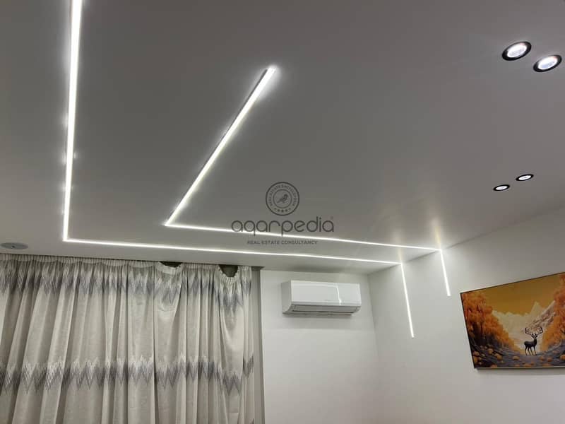 10 aaef0747-c42d-40b5-81ce-e1f64736ffd6. jpg