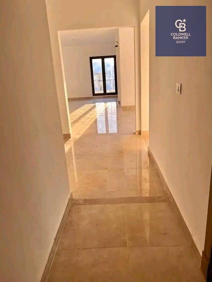 Immediate occupancy of a modern, fully finished, turnkey apartment in Al Marasem Compound, with installment options available. – pohled 4