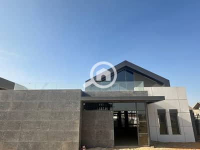 فیلا 4 غرف نوم للبيع في الشيخ زايد، الجيزة - 4c28f2bc-96c1-4b16-85fe-5cbb513adbb7. jpg