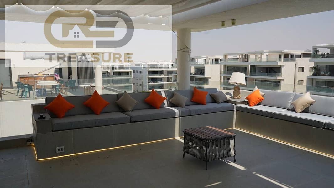 Penthouse with pool for sale in Lake View Residence - new cairo - Widok 4