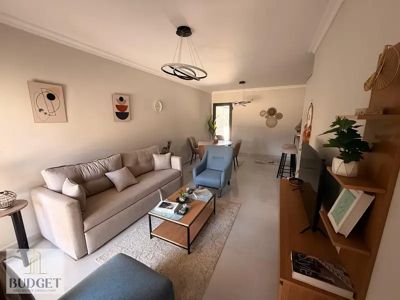 Furnished chalet in Sidi Abdel Rahman, North Coast, with a view of the swimming pool.