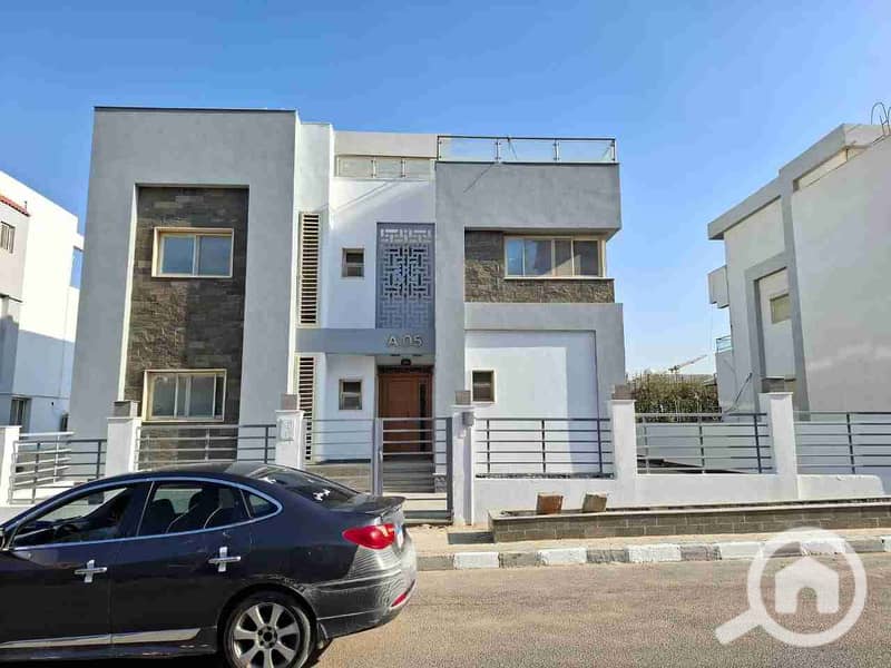 Villa for rent in Al Qarnafel Heights Compound, New Cairo, Fifth Settlement, very prime location - Ansicht 2