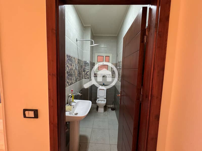 A unique opportunity, a villa for sale in the seventh district, 6th of October, ultra-super luxury finishing, an incredible location at a bargain price. – pohled 6