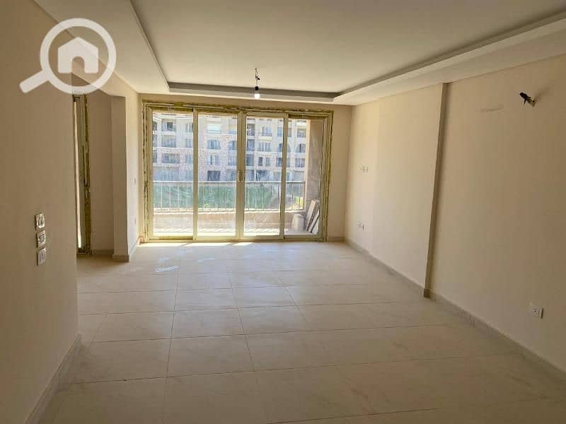 Best finishing and location in Green Square Compound - Vista 3
