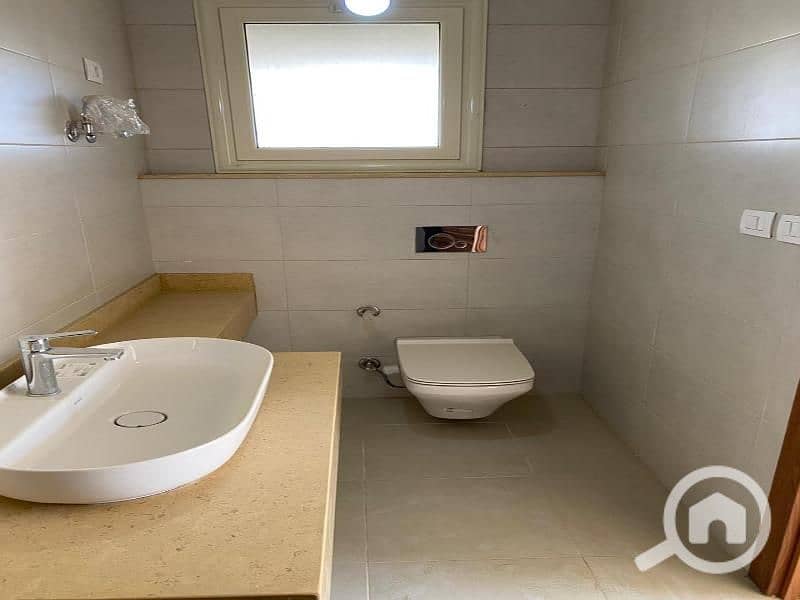 Best finishing and location in Green Square Compound - Vista 5