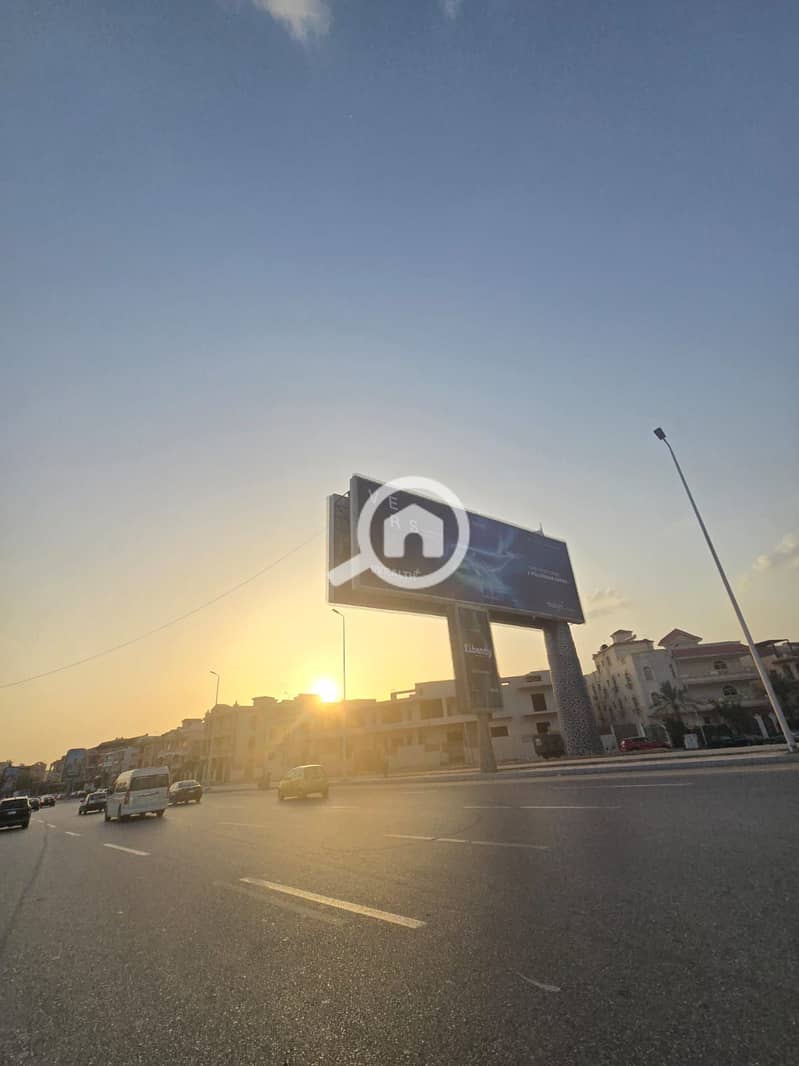 140m² Shop for Sale with 2 Facades (North 90th & Al Nasr Rd) in Golden Square - Ansicht 2