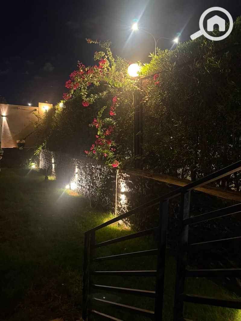 Villa for sale in Royal Valley compound at the price of an apartment for quick sale, it has a swimming pool. - Widok 6