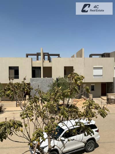 4 Bedroom Townhouse for Sale in 6th of October, Giza - WhatsApp Image 2026-05-01 at 1.18. 30 AM (1). jpeg