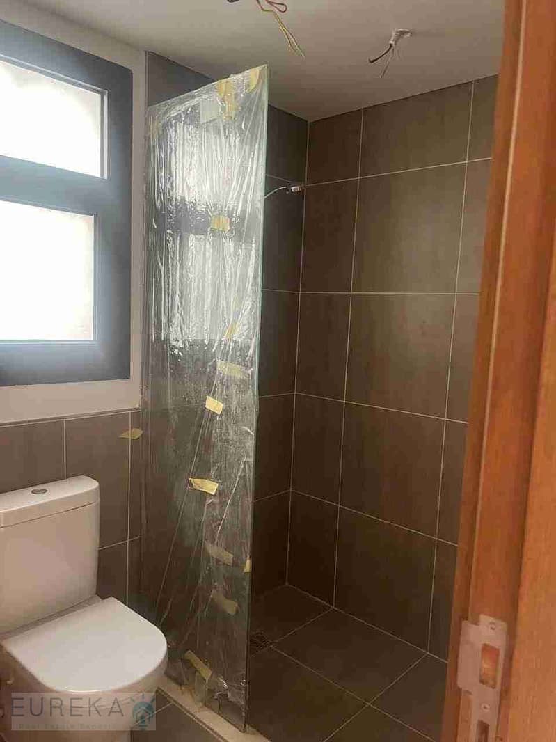 4 1000039372. jpg
