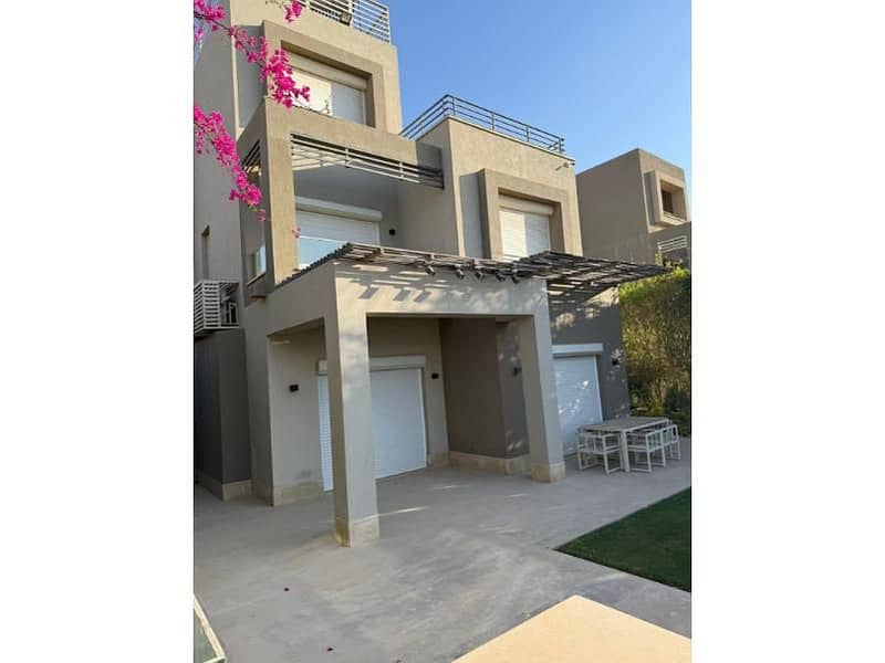 Standalone Villa For Rent Katameya Palm hills Extension , New Cairo ( Pk2 ) High end finishing Prime location Open landscapev - Ansicht 5