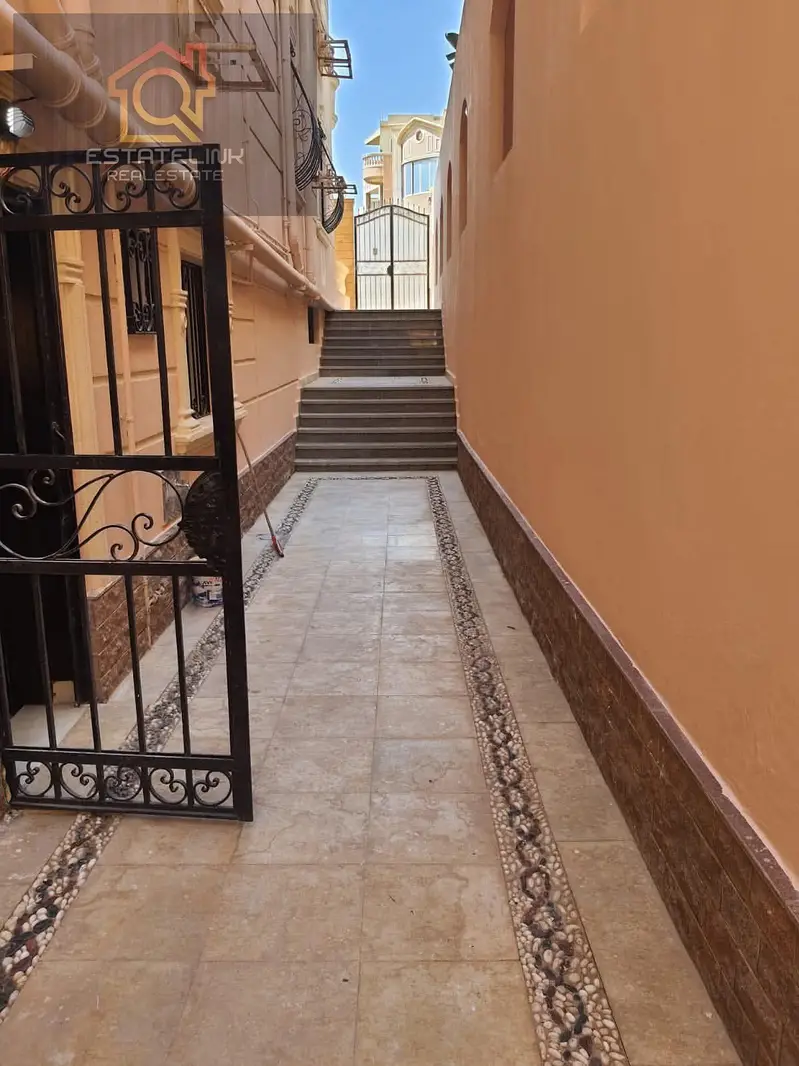 Distinctive duplex for rent in Al Banafsej - Vaade 2