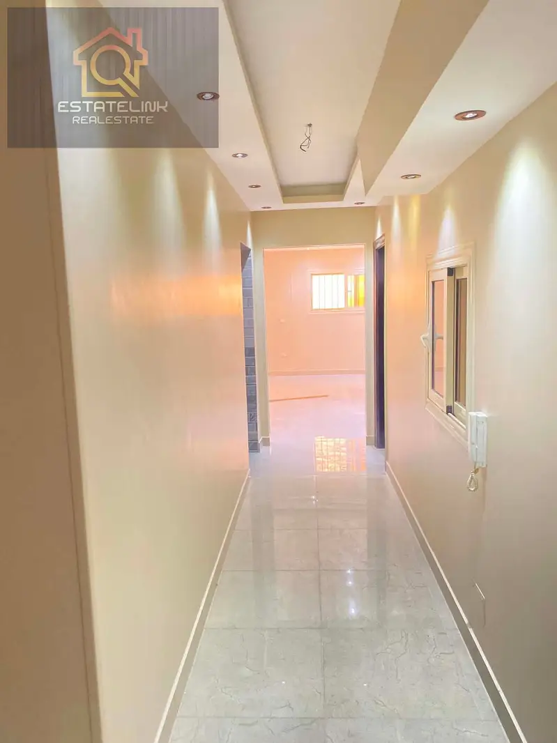 Distinctive duplex for rent in Al Banafsej - Vaade 3