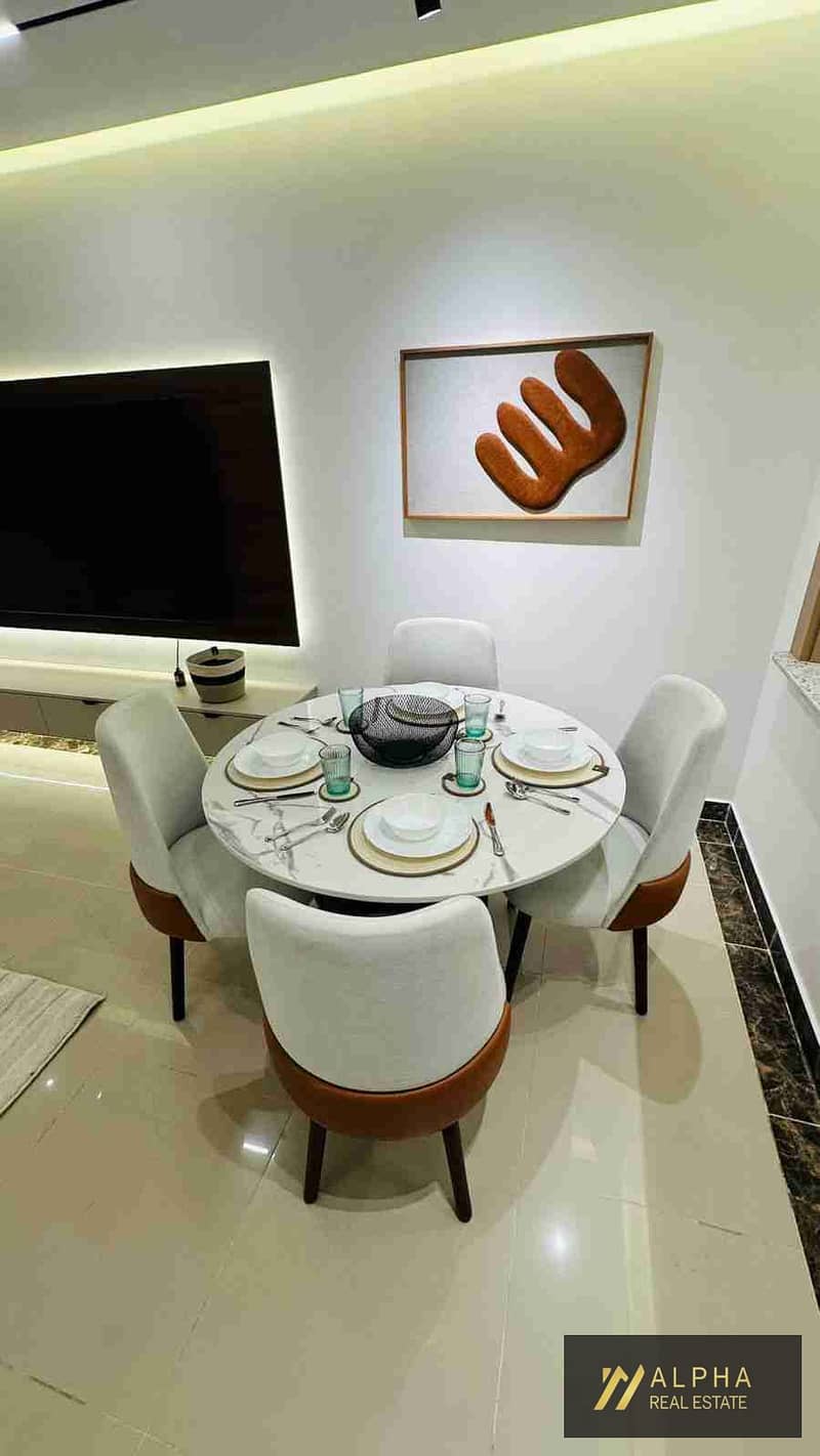 Hotel Serviced Duplex in Nyoum New Cairo Fully Furnished with Panoramic View and Premium Finishing - Widok 3