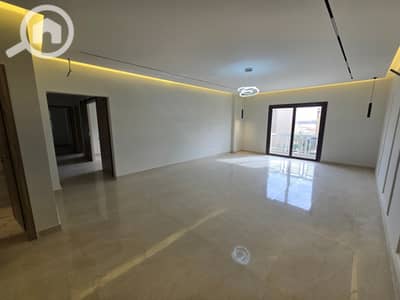 شقة 3 غرف نوم للايجار في 6 أكتوبر، الجيزة - 20260509_164652. jpg