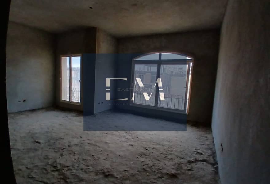 Corner Town House for Sale in Stone Park-New Cairo - Aanzicht 4