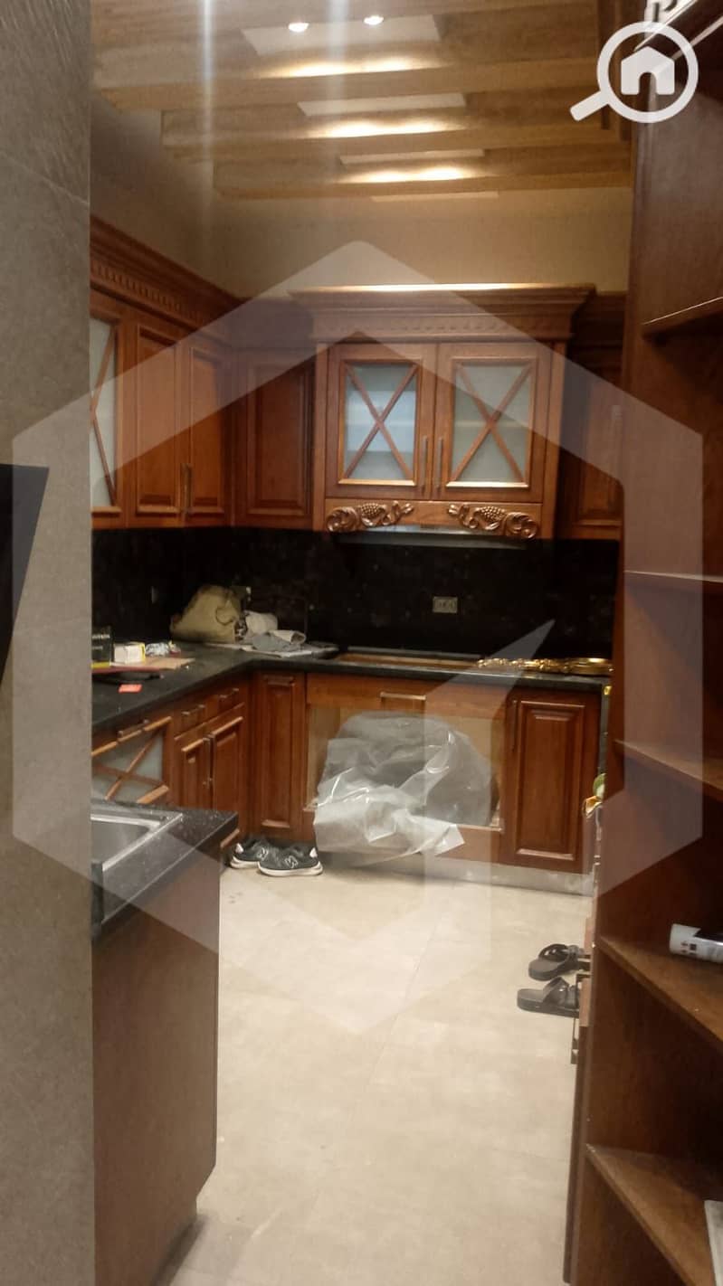 City Villa with a Private Garden Ready To Move for sale with Kitchen Cabinets & ACs in Westown, Sodic, El Sheikh Zayed . - Mehr