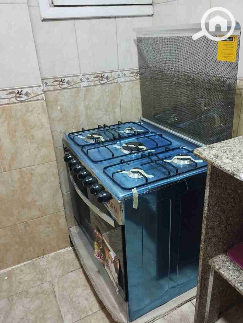 8 1000173492. jpg