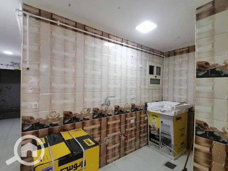 For sale, a 125 sqm super lux apartment in the Honey Moon area, Al-Baytach - Alexandria Al-Agamy - Widok 4