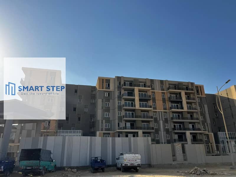 Ready-to-move-in apartments directly from the owner at a special price in Hoptown, minutes from Madinaty. – pohled 3