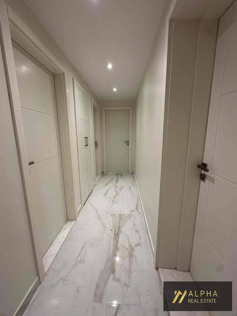 Apartment for sale New Cairo Fifth Settlement Sodic Eastown Golden Square near AUC prime location ready to move luxury finishing - Ansicht 4