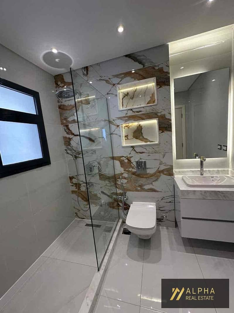 Apartment for sale New Cairo Fifth Settlement Sodic Eastown Golden Square near AUC prime location ready to move luxury finishing - Ansicht 5