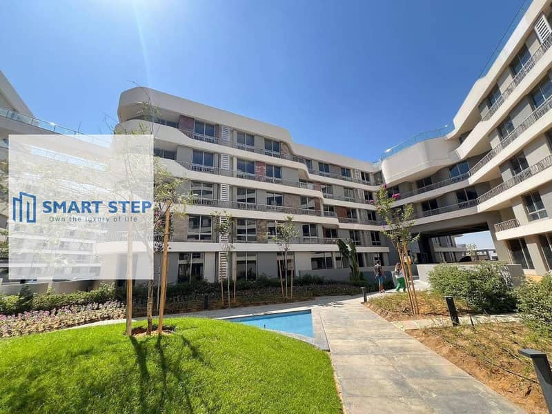 Ground floor apartment with garden for sale, ready for immediate occupancy, prime location in Bloomfields, Mostakbal City. - Näkymä 2