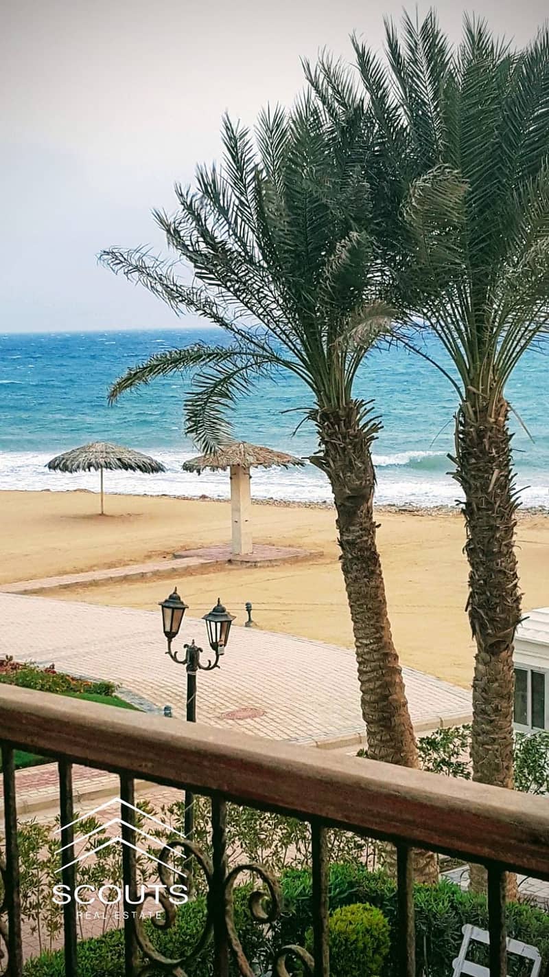 Chalet for immediate occupancy in La Vista Gardens, Ain Sokhna, 150 sq m, direct sea view, fully finished and ready for viewing – pohled 5