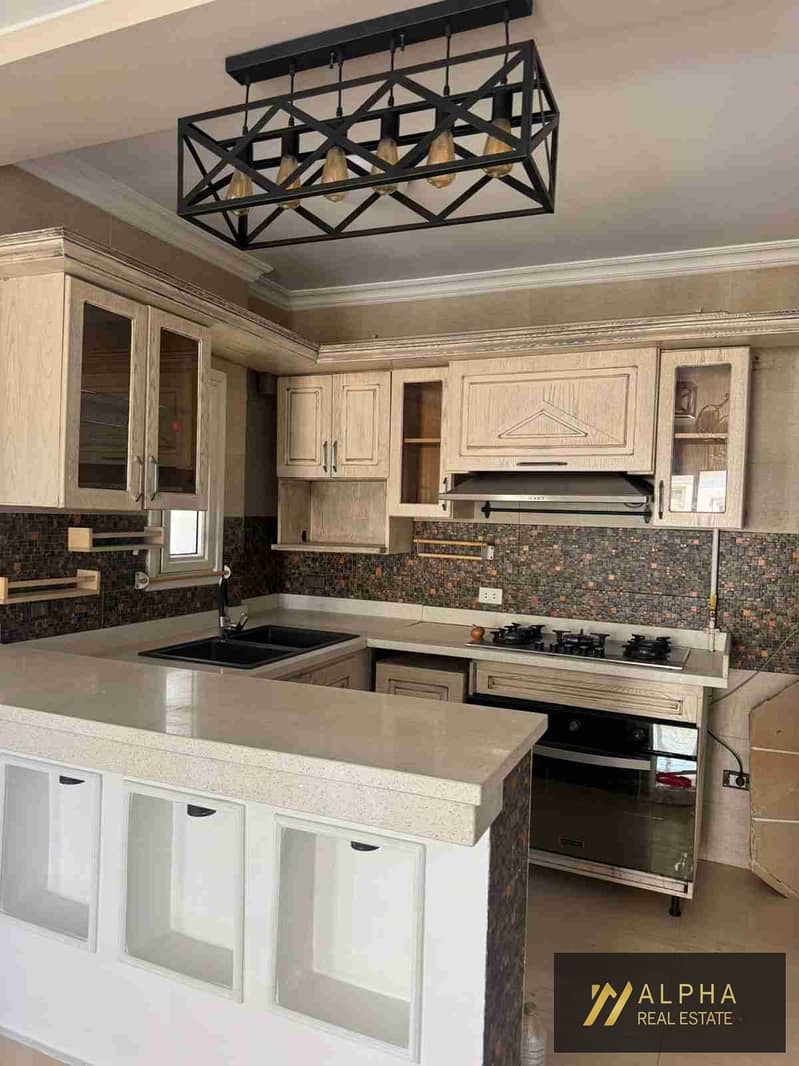 Apartment for Rent in Mountain View Hyde Park | 160 sqm | 3rd Floor | 3 Bedrooms | Kitchen & ACs - Mehr