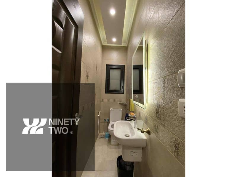 Fully Furnished 4BR View Pool in Midtown New Cairo - Ansicht 4